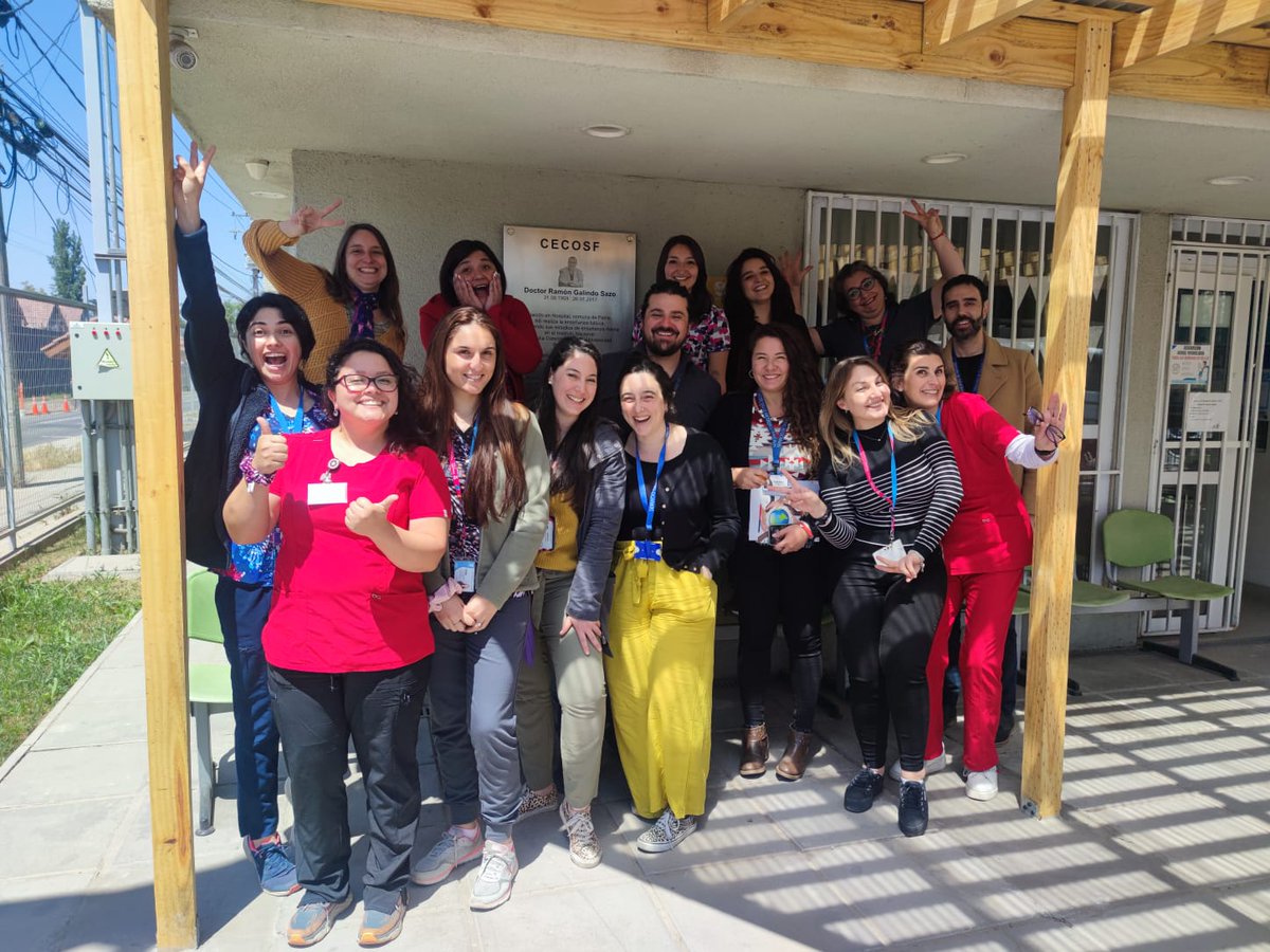 RedSSMS's tweet photo. 2 nuevos Centros fueron certificados en el Modelo de Atención Integral en Salud Familiar y Comunitaria. CECOSF Yalta pertenenciente a la comuna de San Joaquín y CECOSF Ramón Galindo de Buin. ¡Muchas Felicidades! 
#TodossomosMAIS https://t.co/J4PKYdaD6r