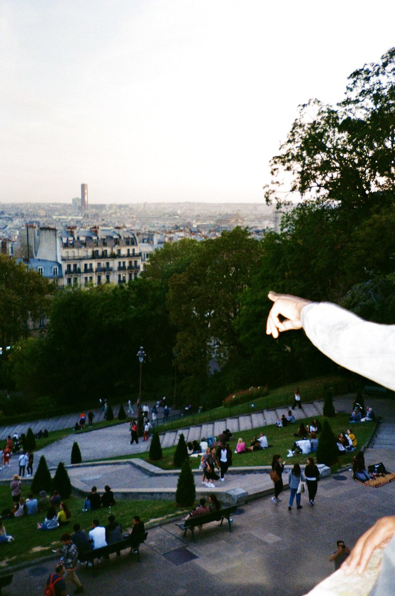 alldnr's tweet photo. l’automne parisien à l’argentique https://t.co/fmUX3gYYYr