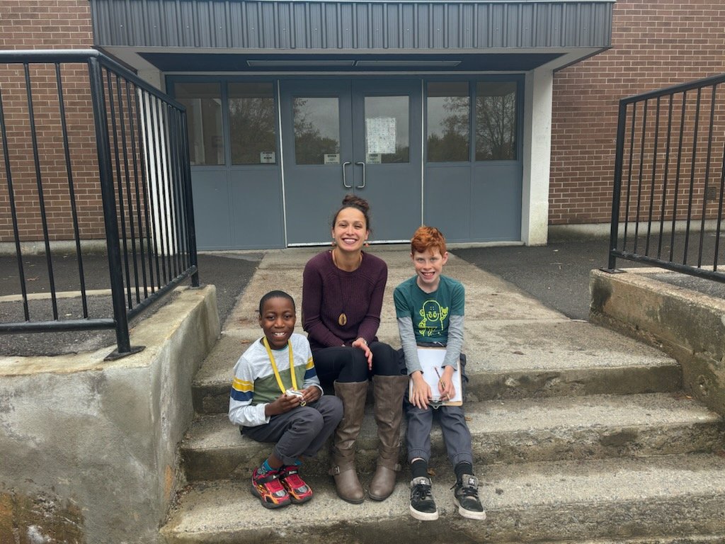 vmielkee's tweet photo. Recess fun! @John23OCSB https://t.co/Q8rBkArheE