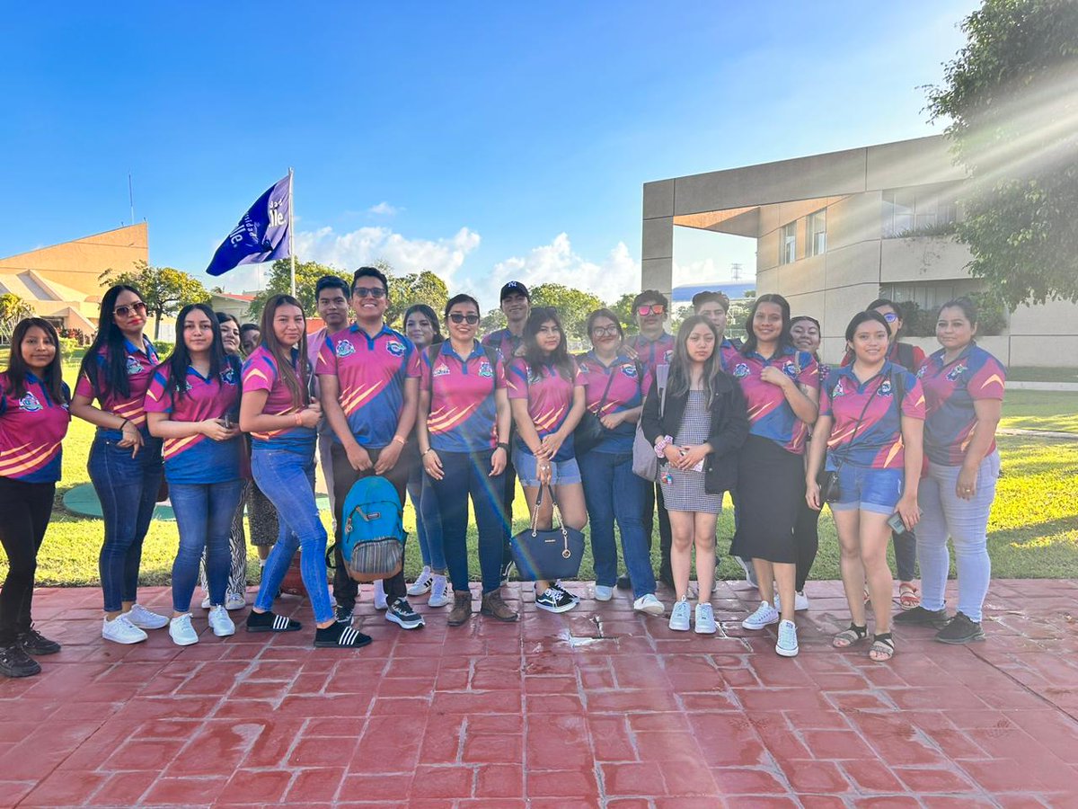 UTMZimapan's tweet photo. En este día, las y los estudiantes del programa educativo de Turismo, asistieron a la Ceremonia de Inauguración del 9° #CongresoInternacional de Animación Turística y Sociocultural #AMESTUR 2023, donde se hizo entrega del Premio Nacional de Educación Turística.
#SomosLinces https://t.co/0iV2DdFxw8