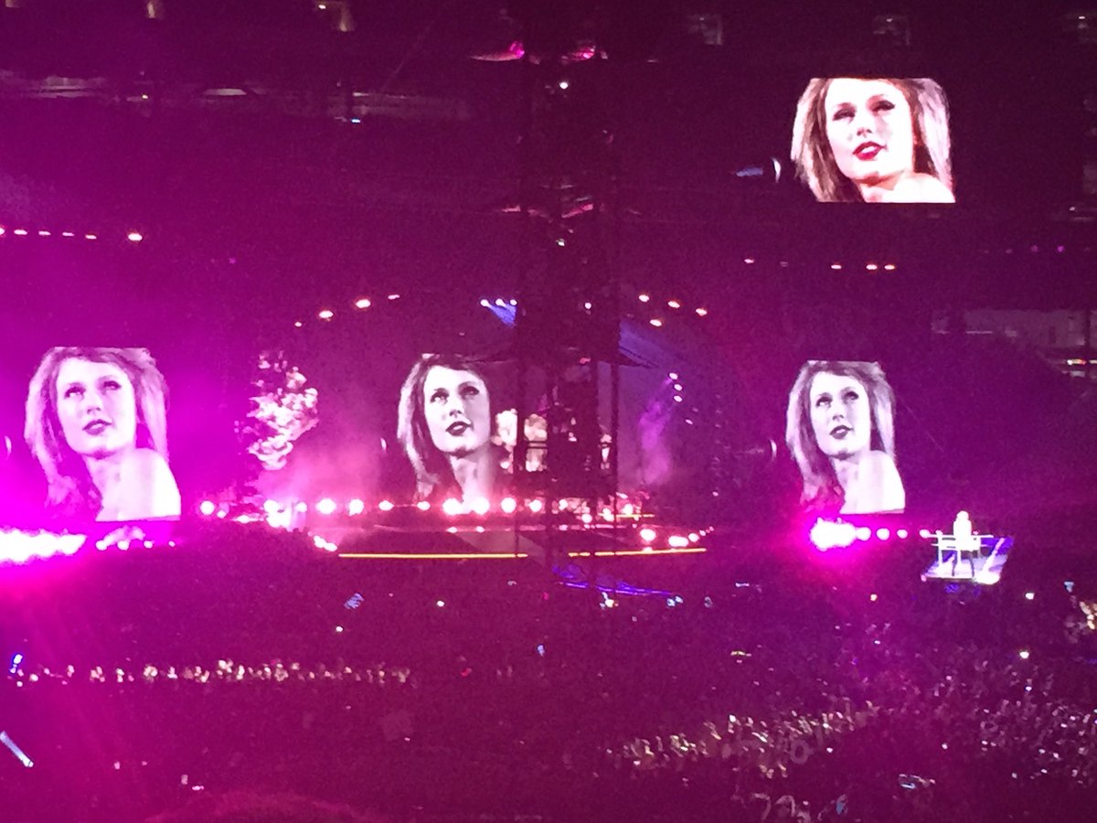 ivy_grows_swift's tweet image. I was lucky enough to see the 1989 World Tour twice. The first time was at Metlife on July 11, 2015 and the second time was in Toronto on October 3, 2015. That album changed my life and I cannot wait to experience Taylor’s version 🩵🤍#InMy1989TaylorsVersionEra @taylornation13