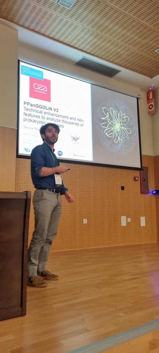 GenoLabgem's tweet photo. @j_main_guy  present 'PPanGGOLiN V2: Technical enhancement and new features to analyze thousands of prokaryotic genomes' at #TheLocalPangenome2023
@CEA_Jacob_ @GenoUMR_GM https://t.co/LXopXAJPph