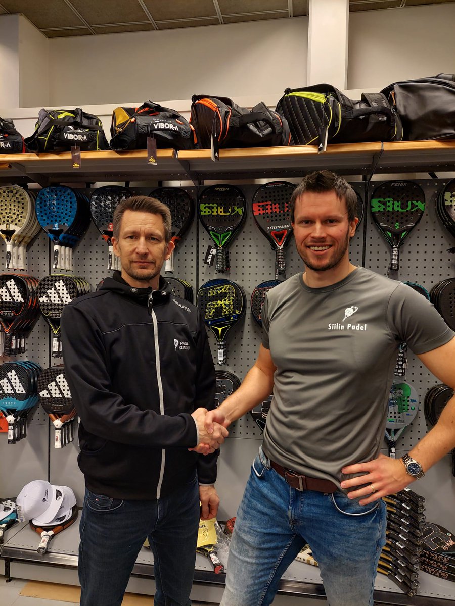 Yhteistyössä @padelkunkku ja <a href="/siilinpadel/">Siilin Padel Ry</a> 🤩 PadelKunkku tarjoaa kaikille Siilin Padel Ry:n jäsenille seuraavat jäsenedut: 15% alennus kaikista normaalihintaisista tuotteista ja 10% lisäalennus alennushintaisista tuotteista (Ei koske OUTLET-tuotteita).