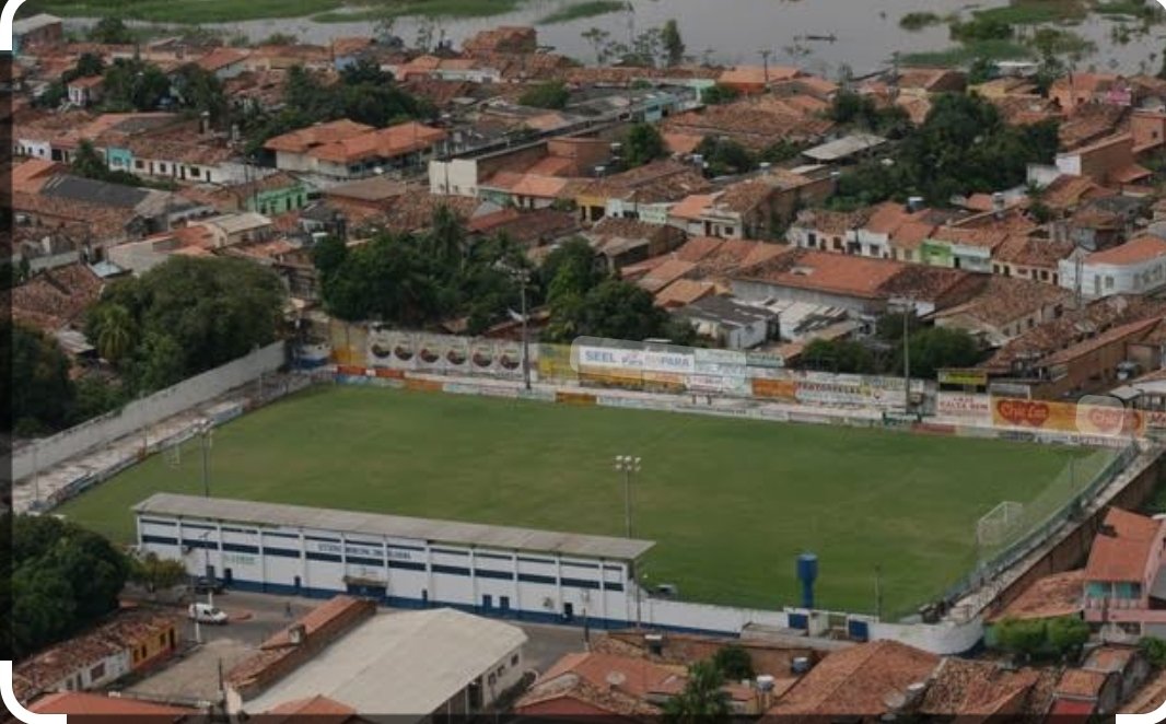 ParahGeorge's tweet photo. @essediafoilouco Estádio Zinho de Oliveira. Marabá-PA https://t.co/dsoRj9jHbs