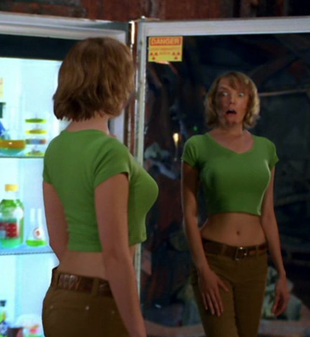 remember when they gave Shaggy boobs in Scooby Doo 2 https://t.co/kdNvYzHsQe