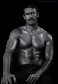 yyftd's tweet photo. Here's Your TBT Yum Yum.
#yumyumfortheday #beefcake #sexyguy #hotmenofinsta #TBT https://t.co/sZeuLA08HJ