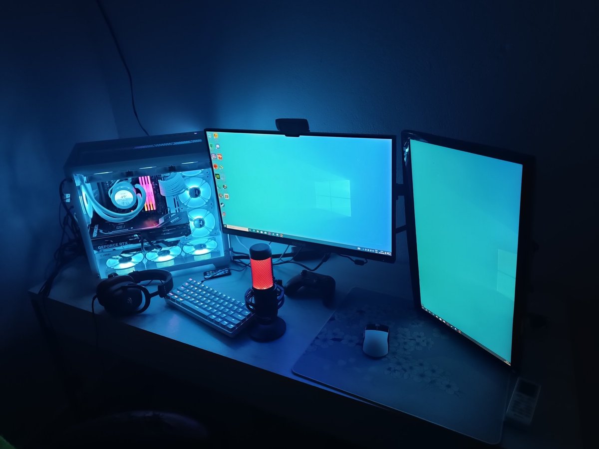 PROGamingSetups's tweet photo. Setup @khronnos_ https://t.co/s8MFbztODu