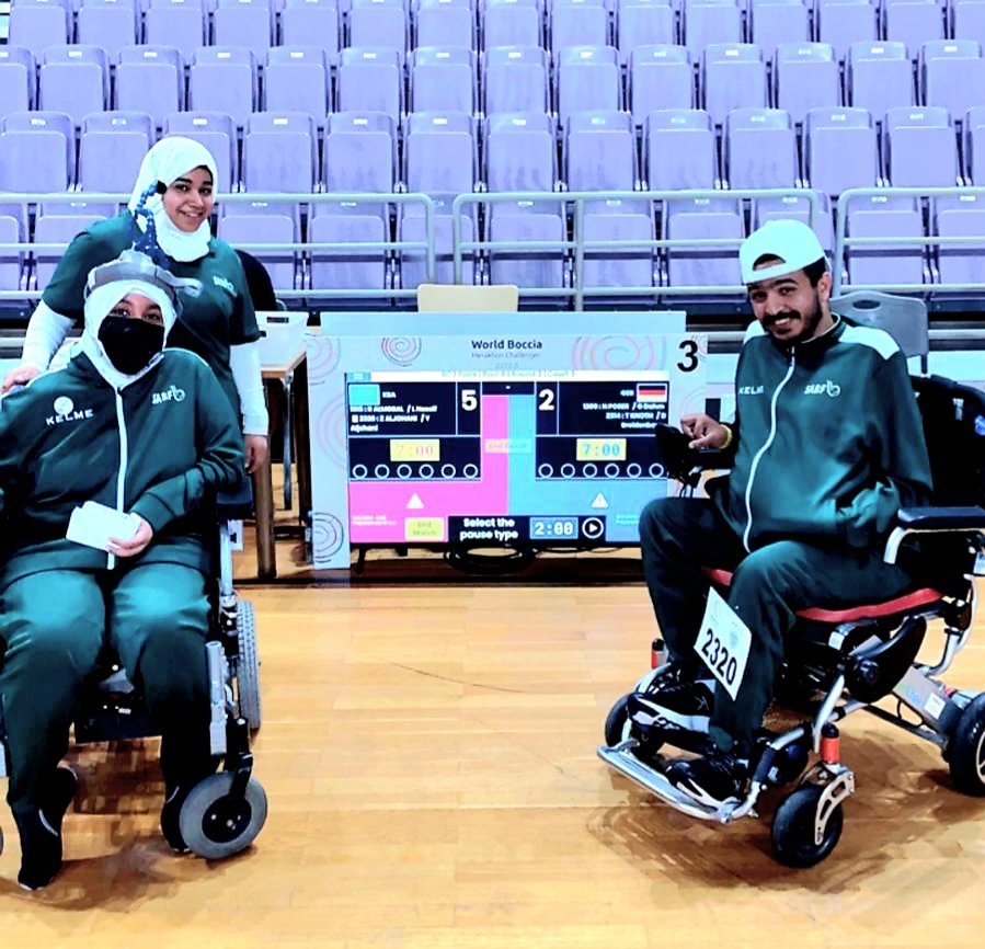SaudiBoccia's tweet photo. الاخضر السعودي يتغلب على المنتخب الالماني للمنافسات الزوجي BC3 بنتيجة 5/2 
اللاعب زياد الجهني مساعده ياسر الجهني 
اللاعبة رحاب المجبل مساعدة ليلى نصيف
@saudiolympic https://t.co/94yUAqN6mf