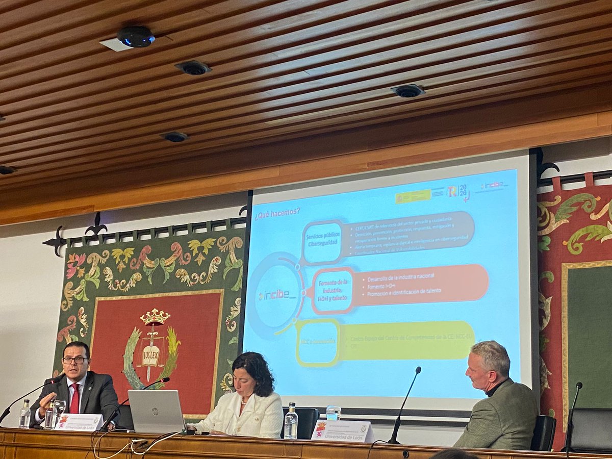 Retos éticos de la inteligencia artificial y la ciberseguridad. Con la presencia de Ana Río Quintana,  Comisión Europea en España; Jurgen Foecking, Director Adjunto de la Oficina del Parlamento en España y Marcos Gómez Hidalgo, Incibe.
Emildai.eu