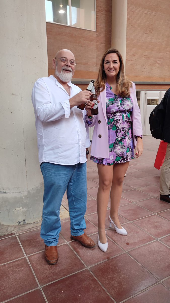 serproseg's tweet photo. Reencuentro con Ainoa Celaya @Lunamic 
Fue un placer volver a verla, después de cinco años, y darle mi enhorabuena por su gran trayectoria profesional.
¡Gracias Ainoa! Espero que tengamos ocasión de coincidir de nuevo.
#Congreso #Tecnologia #proteccióndedatos #serproseg https://t.co/XTlSqIp8un