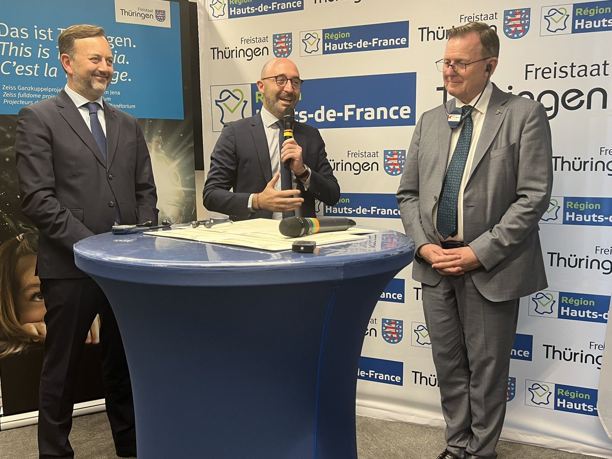 <a href="/EU_Commission/">European Commission</a> <a href="/MetropoleLille/">Métropole Européenne de Lille</a> <a href="/departement59/">Département du Nord</a> <a href="/AmiensMetropole/">Amiens Métropole - Ville d’Amiens</a> <a href="/thueringende/">Freistaat Thüringen</a> <a href="/hautsdefranceEU/">Hauts-de-France EU</a> <a href="/EUinmyRegion/">EUinmyRegion🇪🇺</a> <a href="/lecadaniel/">Daniel Leca 🇪🇺🇫🇷</a> « La création d'un bureau de représentation commun auprès de l'<a href="/EU_Commission/">European Commission</a> avec l'État libre de <a href="/thueringende/">Freistaat Thüringen</a> est un acte important, tant pour nos relations avec les Institutions européennes que pour les projets concrets qui en découleront à l'échelle des territoires