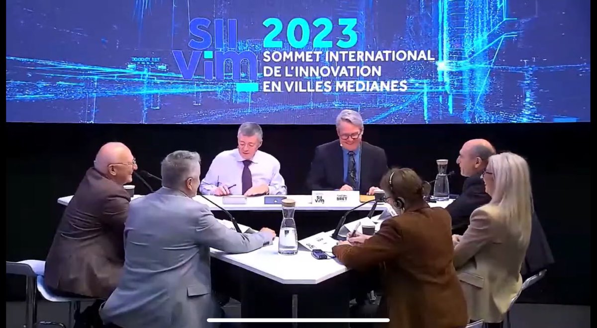 Mauna Traikia 🕊️🇫🇷🕊️ 🇪🇺 🌍🧩 (@maunatraikia) on Twitter photo #plainecommune ravie d’avoir partagé ma vision #ia impacts éthiques opportunités et acceptabilité Enjeux sociaux économiques et politiques 👏 cher <a href="/denisthuriot/">Denis Thuriot</a> 👏 à toute l’équipe de @villedenevers à Alain Quentin <a href="/france_ternum/">Mission Ecoter</a> faisons confiance à l’humanité #innovation #kind #plainecommune ravie d’avoir partagé ma vision #ia impacts éthiques opportunités et acceptabilité Enjeux sociaux économiques et politiques 👏 cher <a href="/denisthuriot/">Denis Thuriot</a> 👏 à toute l’équipe de @villedenevers à Alain Quentin <a href="/france_ternum/">Mission Ecoter</a> faisons confiance à l’humanité #innovation #kind