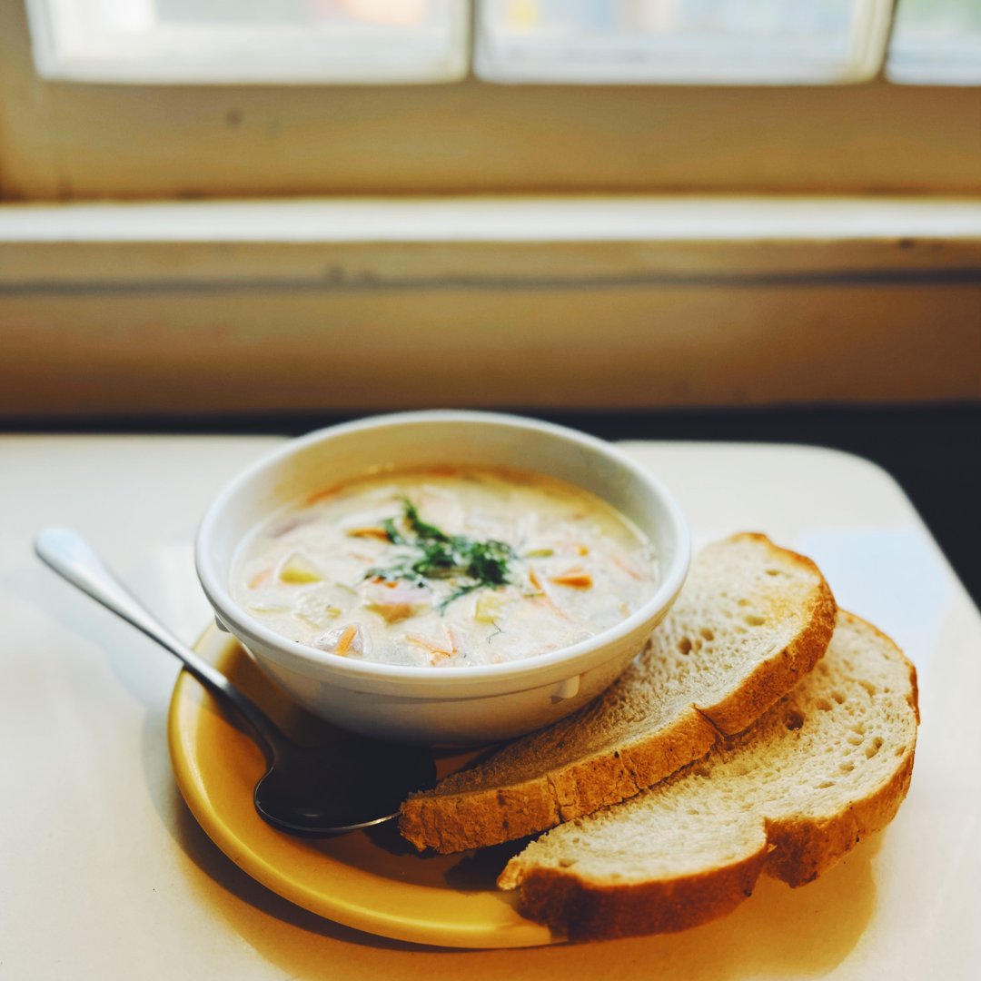 TrinityHseCafe's tweet photo. Chef's special: Polish Pickle Soup
Come get a bowl while it lasts! 

#trinityhousecafe #loudouneats #loudounloveslunch #leesburgloveslunch #lunchinleesburg #leesburglunch https://t.co/vuzgAiJ3Eh