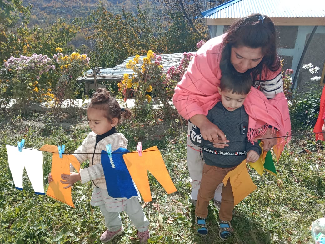 baqartaihan's tweet image. More activities today by kids in Agah Walidain Dorkhan

#RupaniFoundation
#TMSDorkhan
#AgahWalidainDorkhan
#MorePowerToYoungGeneration