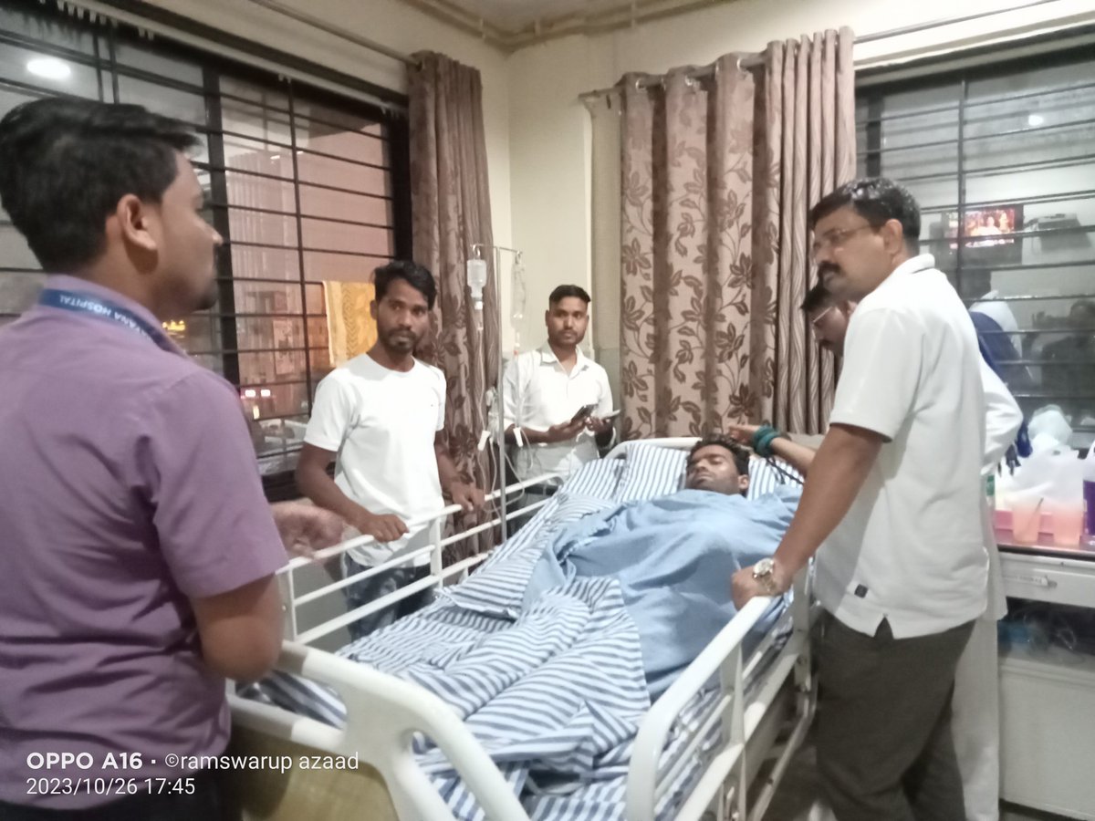 BheemArmycg78GS's tweet photo. भीम आर्मी भारत एकता मिशन, के राष्ट्रीय अध्यक्ष माननीय विनय रतन सिंह जी, भीम आर्मी छत्तीसगढ़ प्रदेश अध्यक्ष माननीय राजकुमार जांगड़े जी से मिलने छत्तीसगढ़ पहूंचें। हास्पिटल पहूंच कर उनके स्वास्थ्य के बारे में जानकारी लिए। https://t.co/AWKGtwWA4L