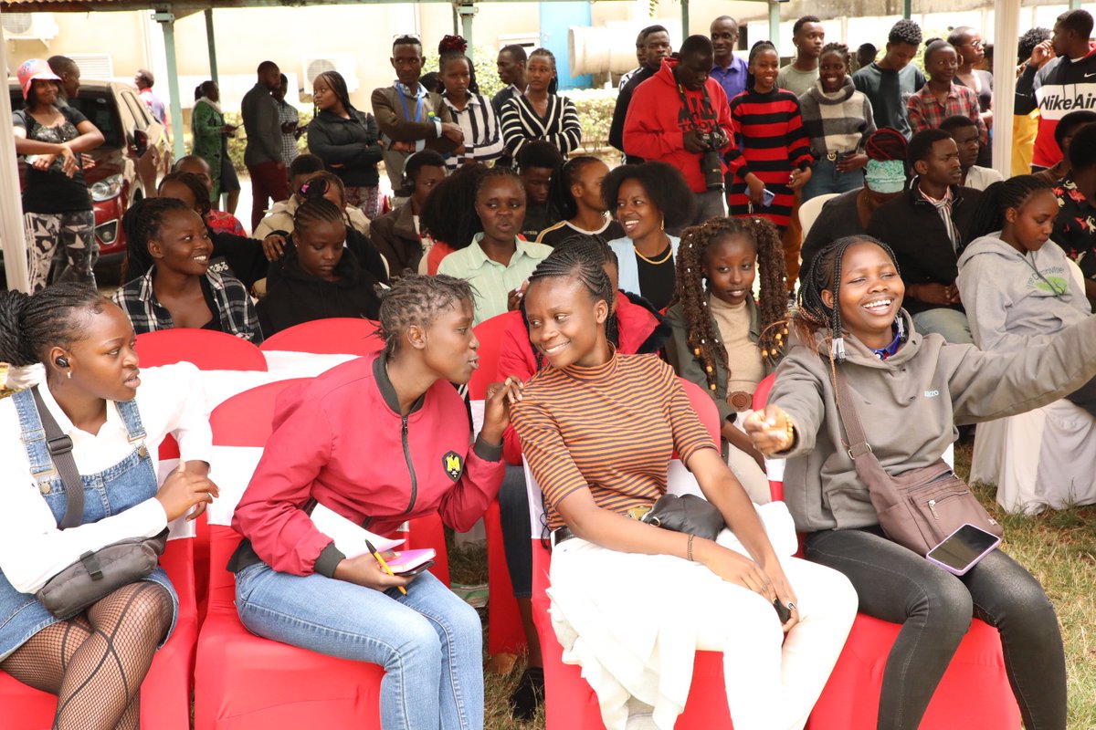 InfoKfcb's tweet photo. ...that the Board is rolling out across the country. 

The #Cafil Program seeks to empower creatives in arts and film content creation to create content that upholds Kenya's cultural values, while safeguarding children from exposure to inappropriate media content. @wamalwajl 
2/6 https://t.co/BQcjaebOwn