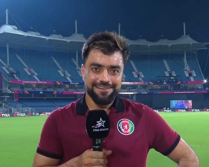 iamMobeenbegum's tweet image. &quot;हमारे पास विराट कोहली जैसे रन चेस करने वाले नहीं है न ही बुमराह जैसे गेंदबाज मगर फिर भी हम पाकिस्तान को हरा पाए उसमे हमारे साथ पूरा भारत का प्यार था, और इस जीत का श्रेय हम भारतीय टीम को देना चाहेंगे - राशिद खान&quot;

❤️❤️❤️

#AFGvsPAK #PakvsAfg2023