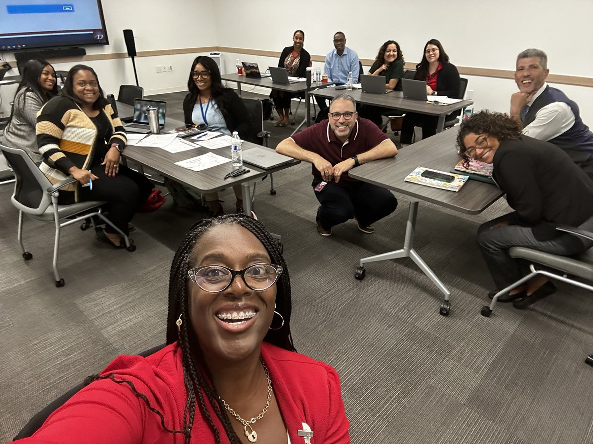 KennemerMS's tweet image. Thank you @c_instruction for leading the Middle School Instructional PLC. #alignmentmatters