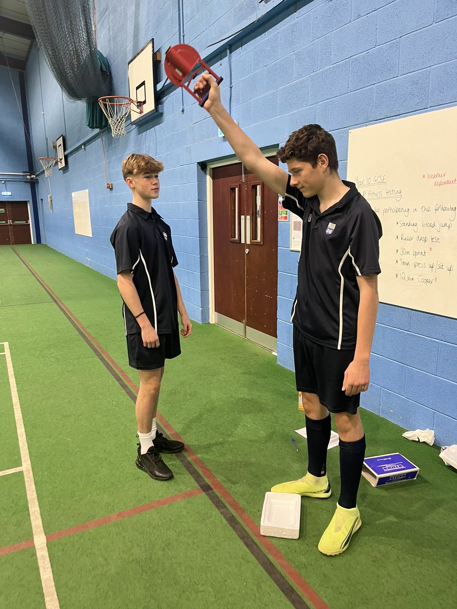 SGSPEDept's tweet photo. #SGSYear10 GCSE PE students working hard in their fitness testing lesson today in preparation for their coursework. Well worked everyone! ✨ #SGSPE #SGSDifference https://t.co/YKxsm96qLv