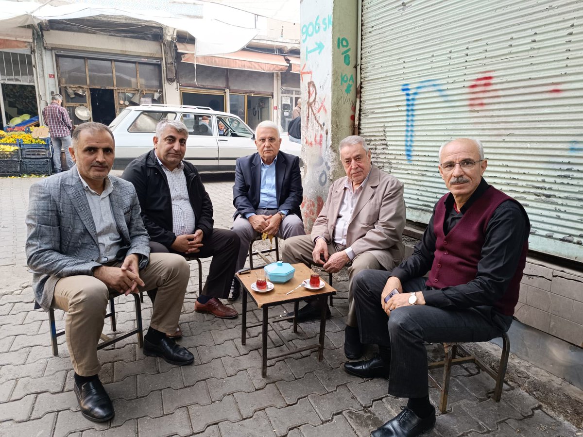 MuratSayitt's tweet photo. Saygı duyduğum abim hacı orhan sağlam ve aydın yüklü huseyin ilbaş gürkan yıldırım doslarımla beraber sohbet ettik. https://t.co/AuyWhvmA6O