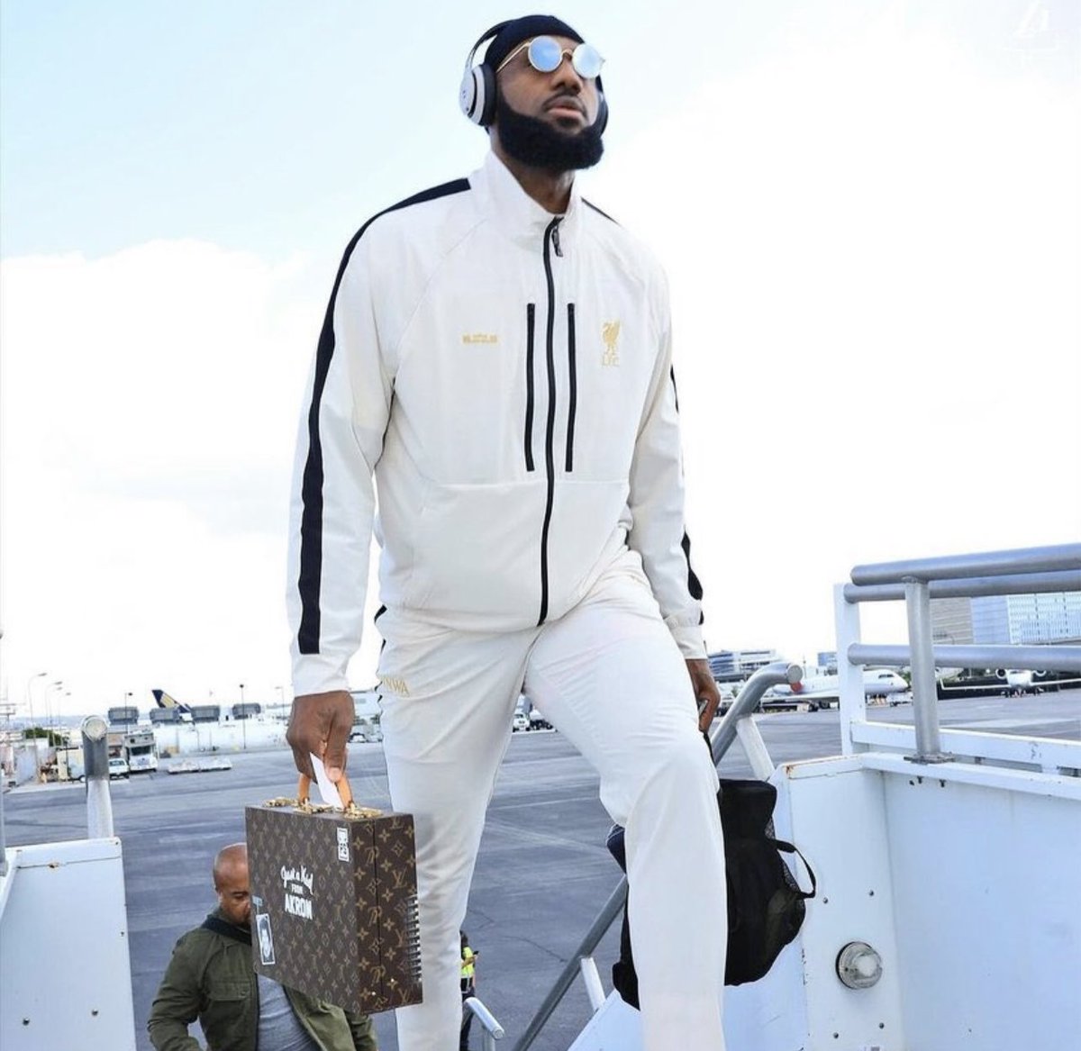 The Anfield Alert 🔔 tweet media