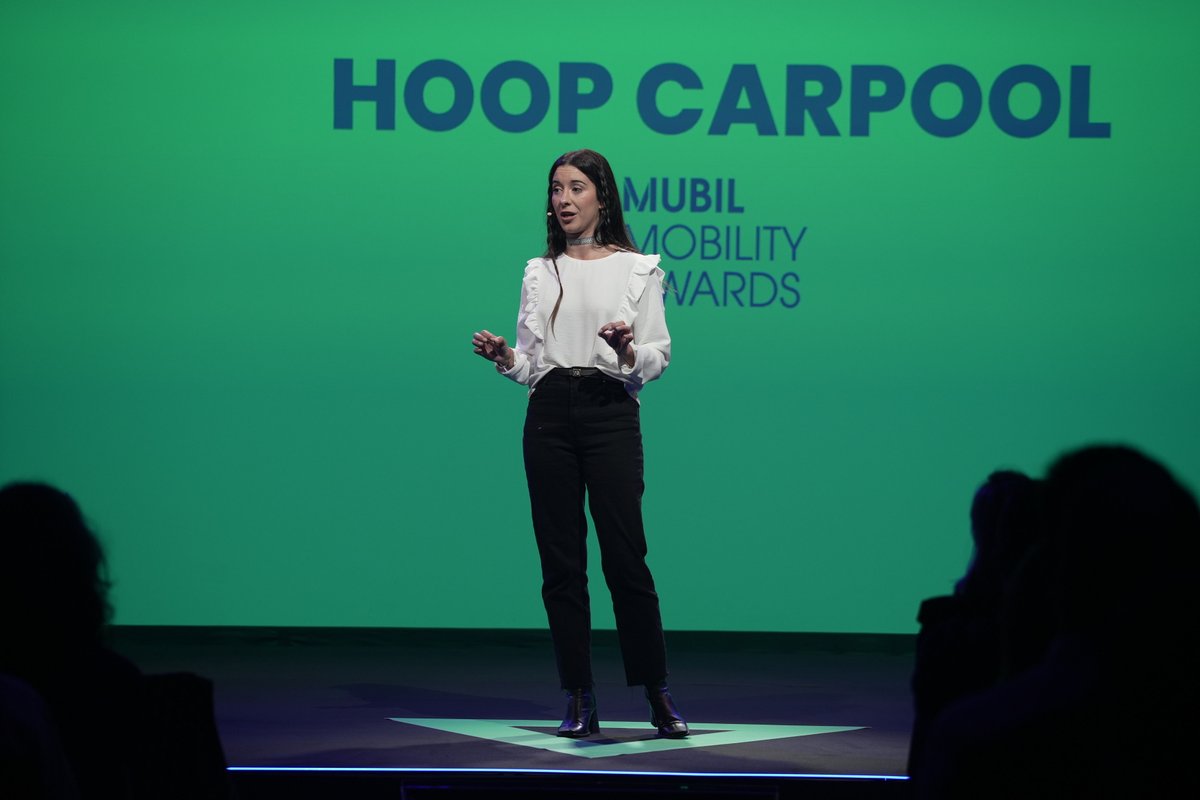 Let's go to the finalists' pitches!
#PalomaMartín from @Hoop_carpool (Spain): “Every minute a car drives past you on its way to your destination. We make it possible for you to get on that ride”. #MUBILMobilityAwards2023