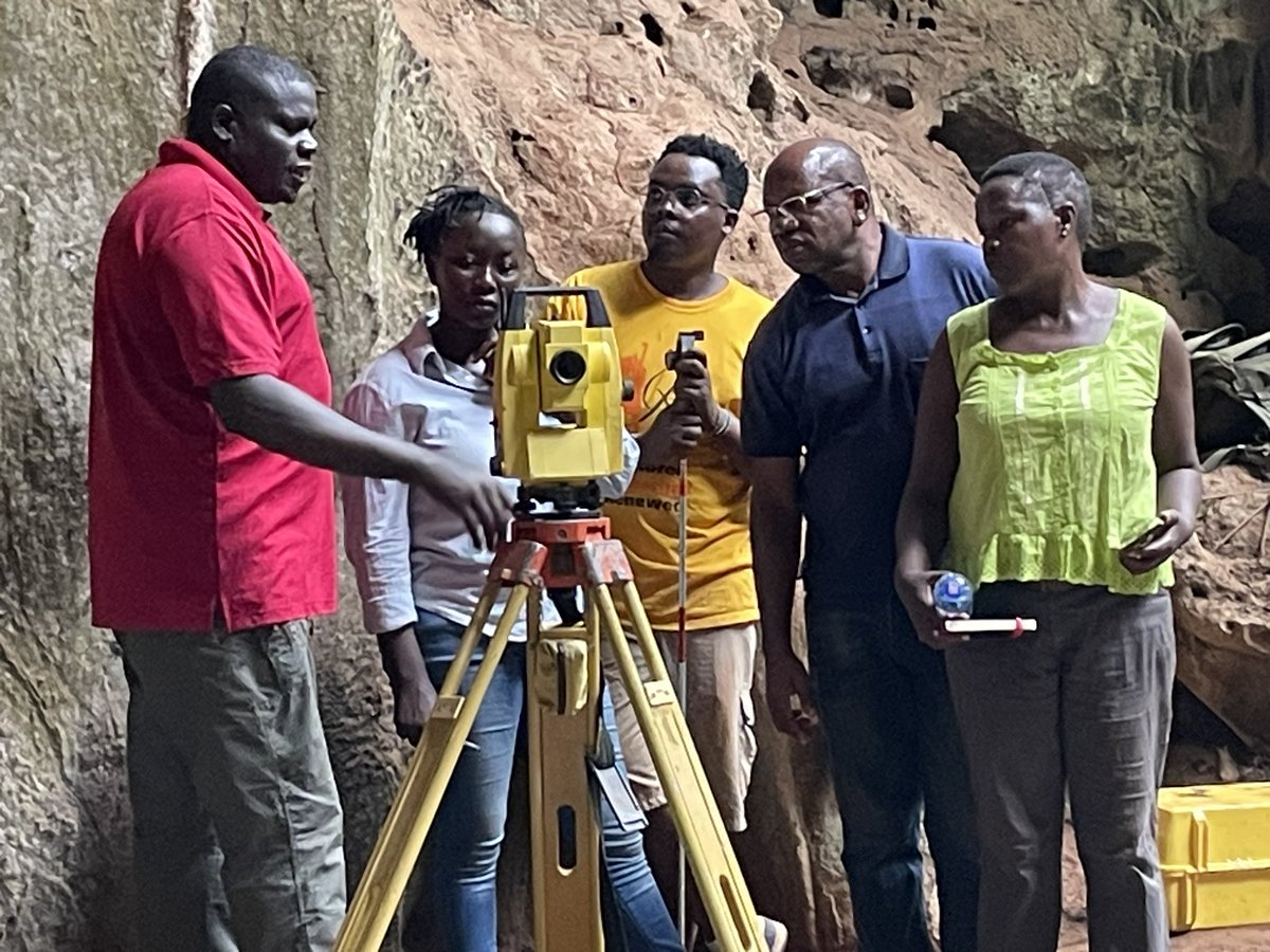 Michael Petraglia tweet media