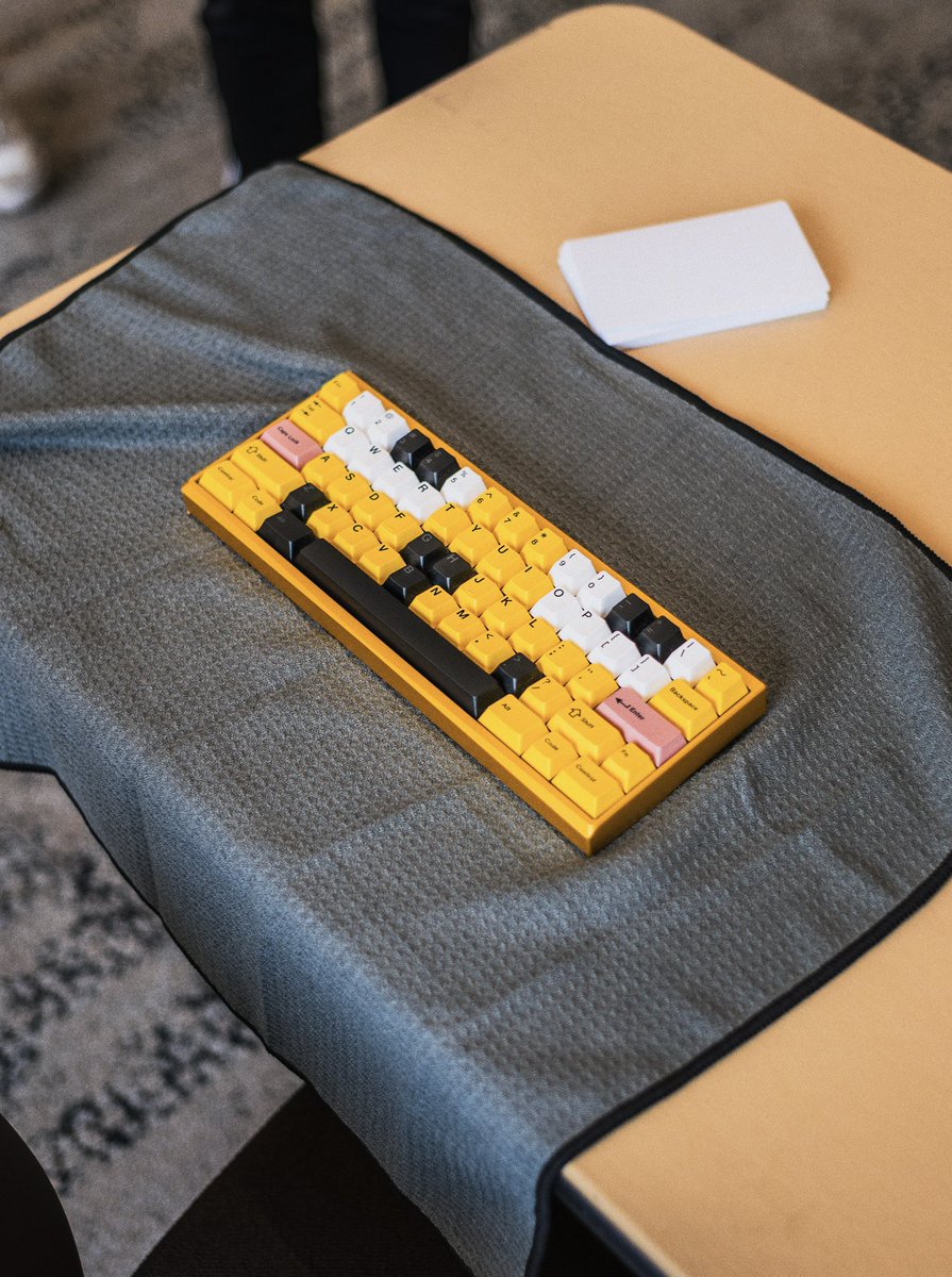 alexotos tweet media