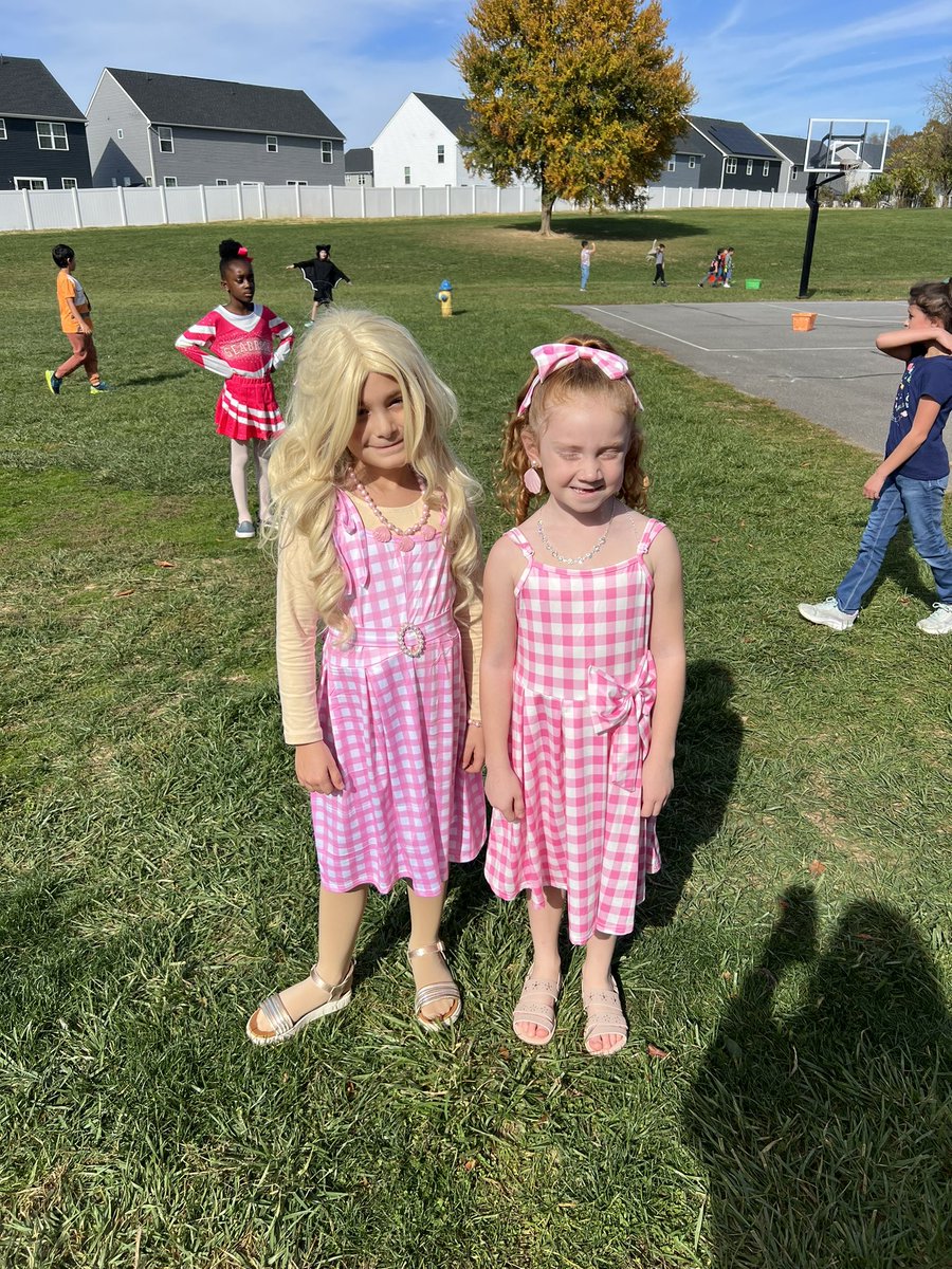 Lexie Kun tweet media