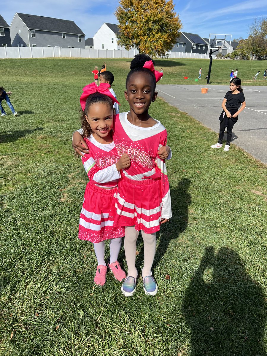 Lexie Kun tweet media