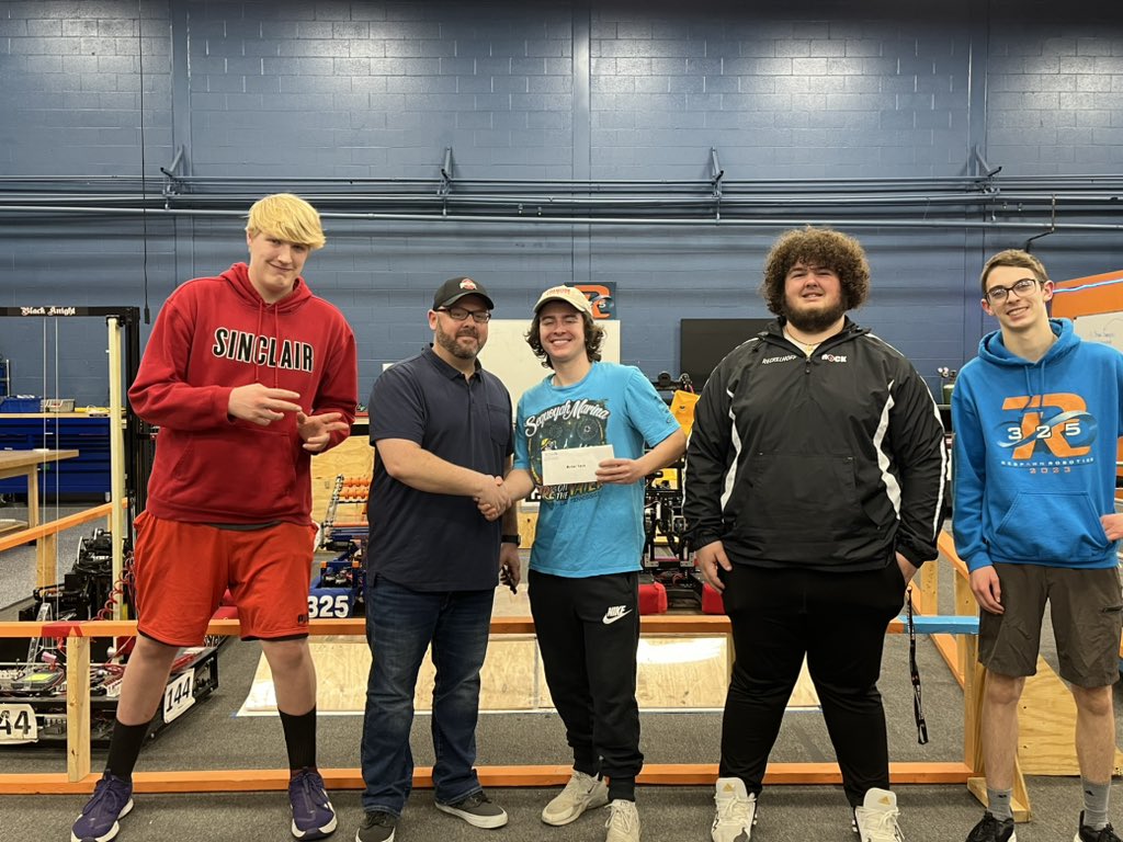 Exciting day at BTrobotics, as we hosted Martin Kimberlin from Pole/Zero! 🚀 He shared insights about their innovative work and the incredible journeys of our grads. 🎓🌟 Discover the exciting career paths that await with Pole/Zero! #CareerOpportunities #Innovation #AlumniSuccess