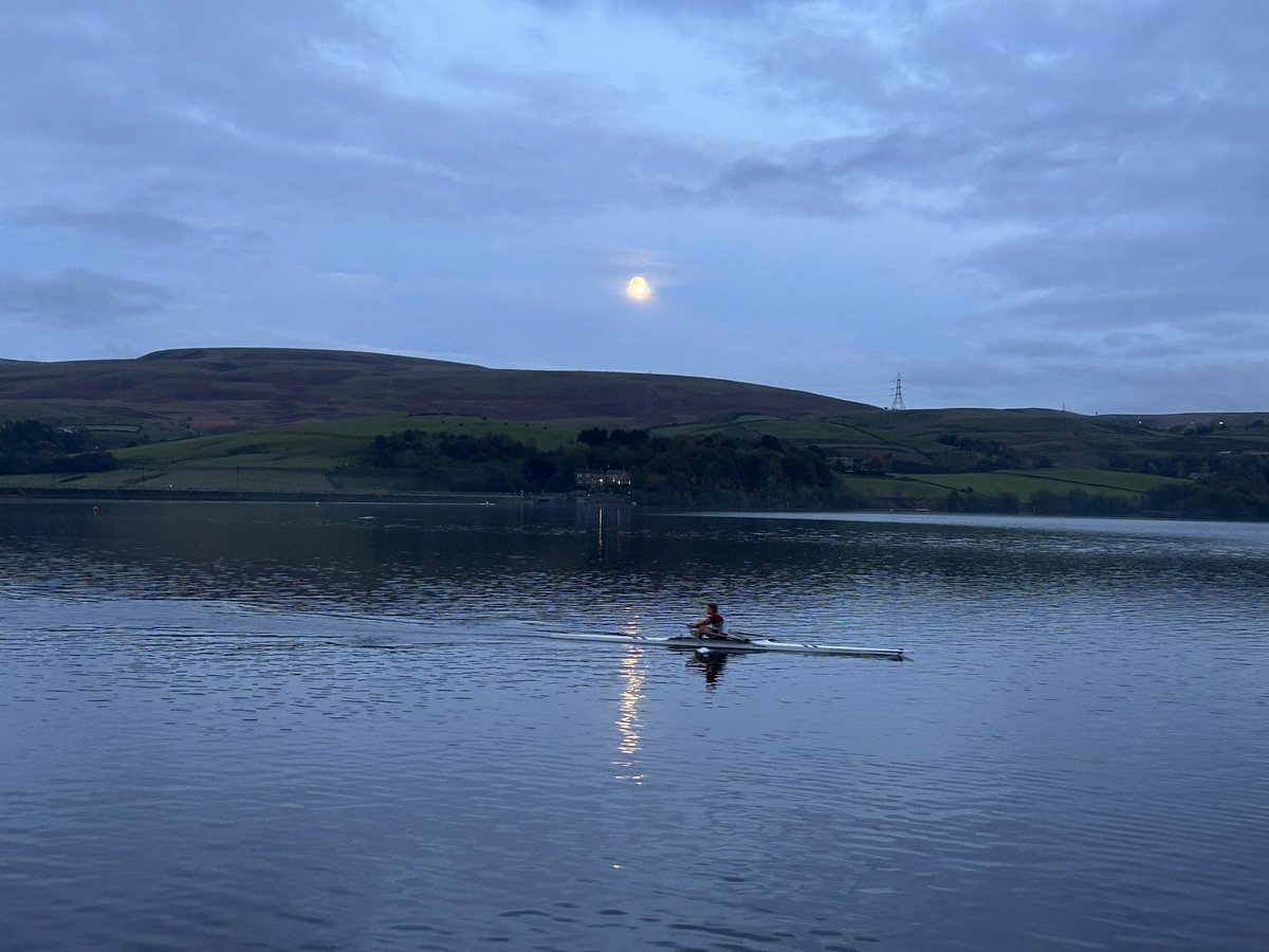 Driving home this evening just looked over thought how beautiful the moon over the lake the rower just past right time the ducks in water captured it thought I would share 😊👍