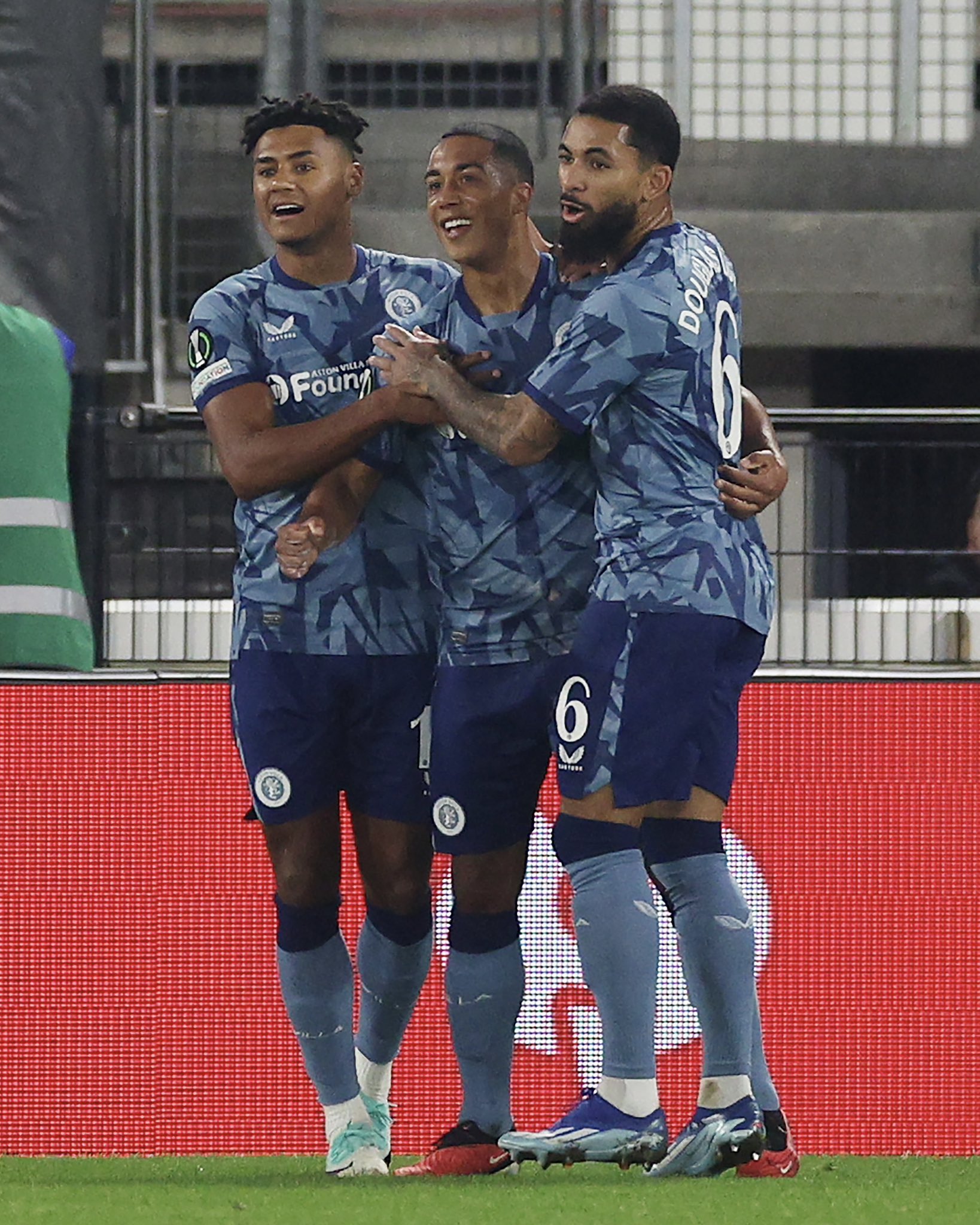 Ollie Watkins, Youri Tielemans and Douglas Luiz celebrate!