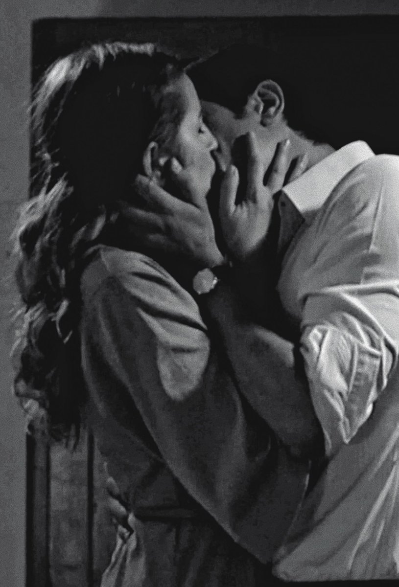 🥹που θα ξαναβρούμε τέτοια χημεία γαμώτο σας.