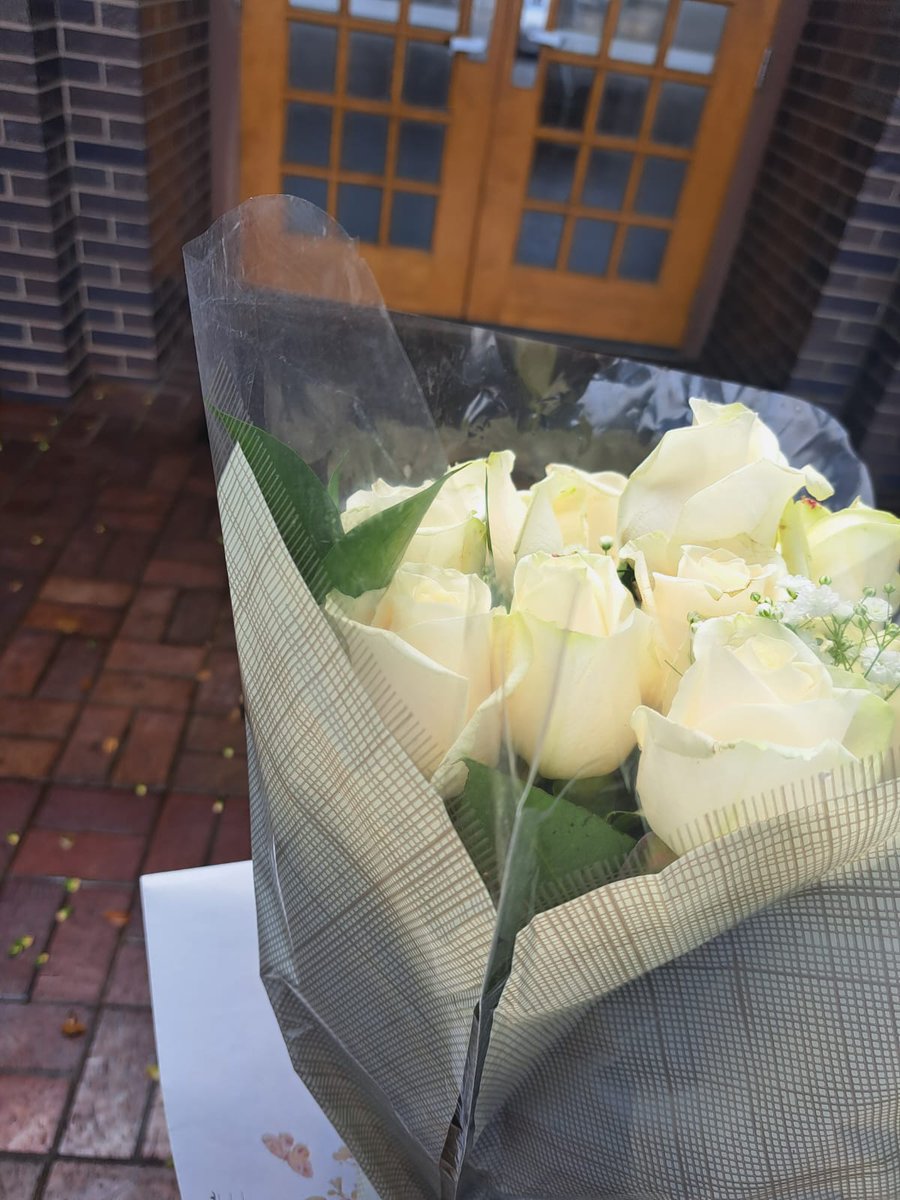lukemoon1's tweet photo. We have Christians in 152 cities across America showing up today in friendship and solidarity with their Jewish friends and neighbors. #whiterose #philosproject #weshowup https://t.co/k9qTY79VBl