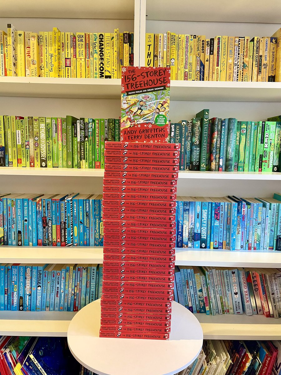 authorfy's tweet photo. ✨ WIN x30 COPIES OF 156-STOREY TREEHOUSE!!! ✨

Just RT by 17.11.23 to enter. UK only.

🌳 You can also download an extract at https://t.co/2i0CvS9ZQO

🌳 And watch @AndyGbooks masterclass at https://t.co/d8wSKxHJ3J (which we filmed in an actual treehouse!) https://t.co/hIiLoHaezc