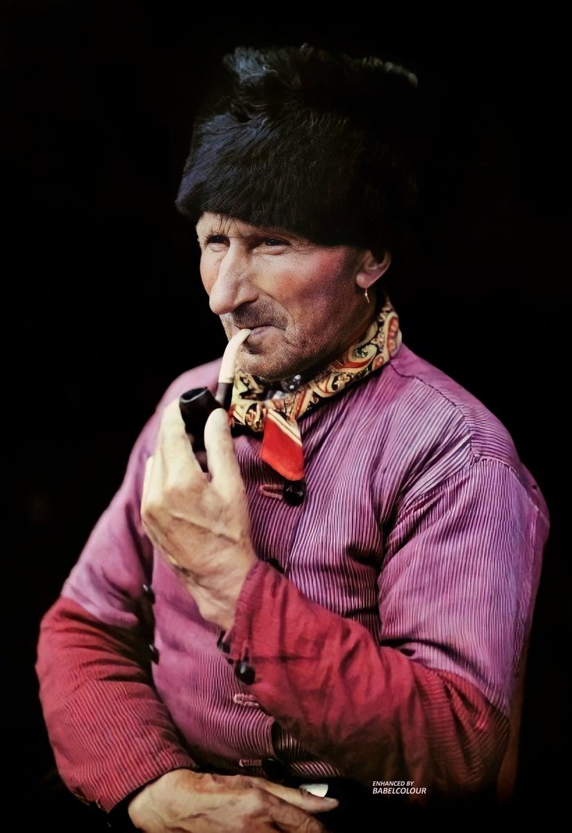 In honour of my clever followers solving a Middelburg mystery for me today, I offer 4 Dutch autochrome enhancements: Jacob Olie jr in the Netherlands 1913, a Fisherwoman &amp; partner in Volendam 1929, Edam 1907, &amp; a Dutch fisherman in 1916. All original colour, not colourised.