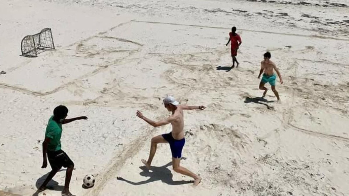 Africa & Asia Venture - Inspirational Gap Years tweet media