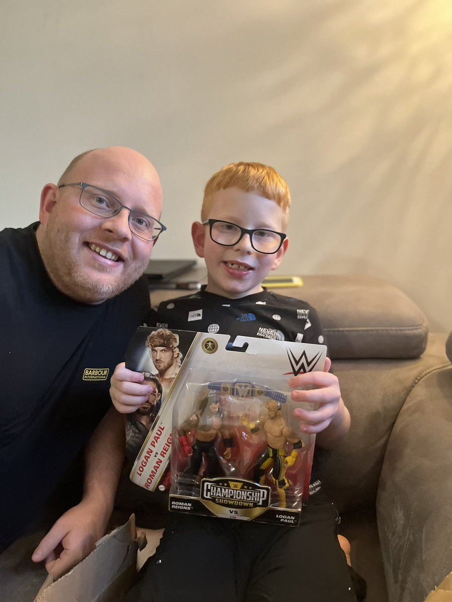 We have one happy boy WWE Logan Paul and Roman Reigns #WWE