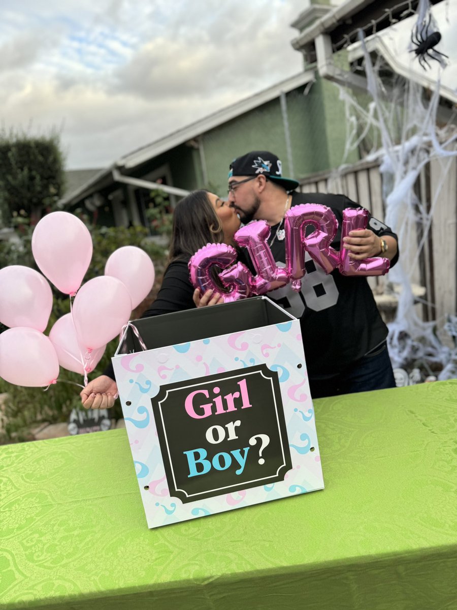 aanaabelle_'s tweet photo. Pure happiness 🥹🩷 can’t wait to meet you baby girl 🫶🏼 mommy and daddy are going to spoil you 🥰���🩷🩷🩷 https://t.co/ECJIUXQf4q