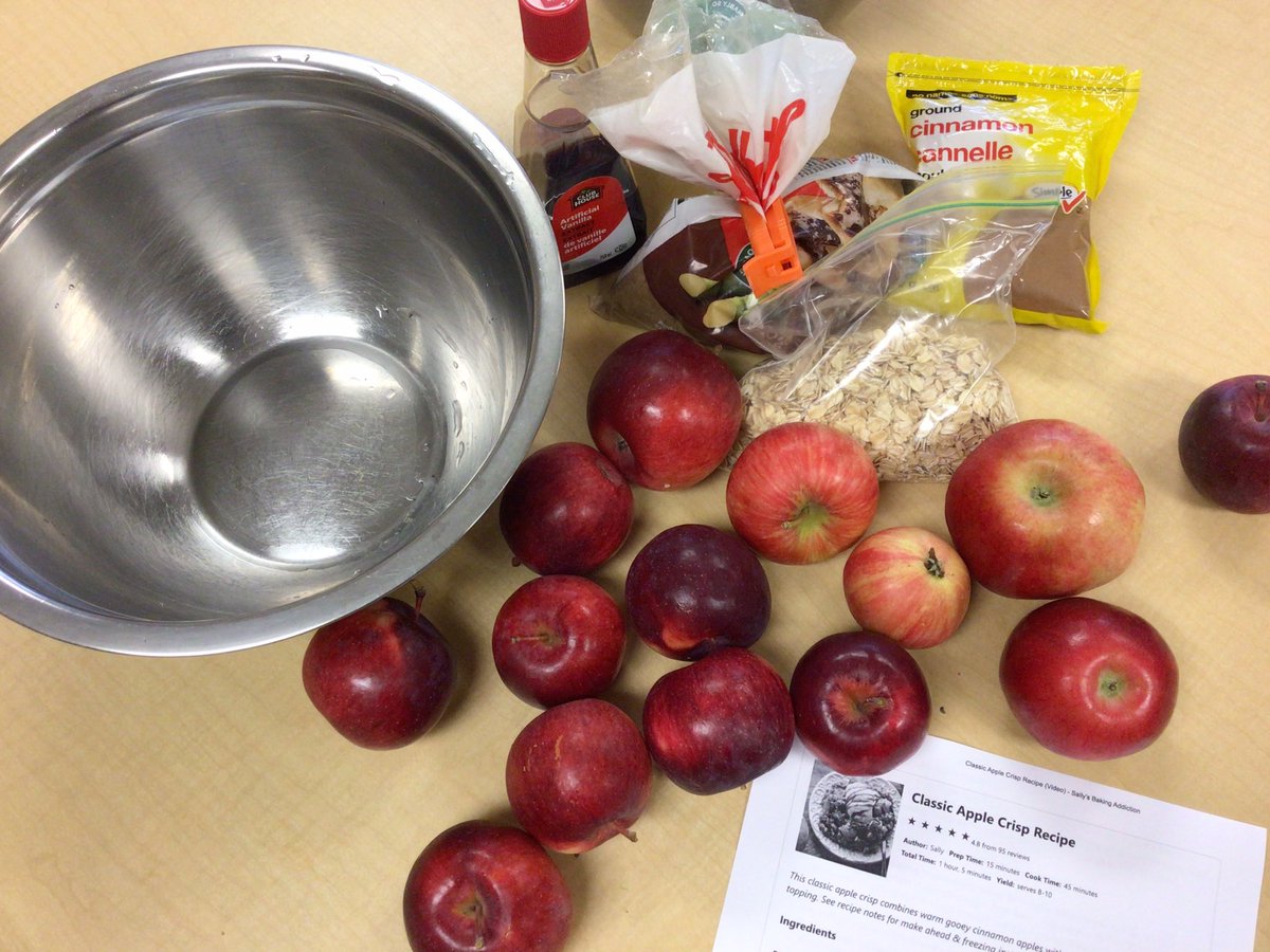 SMPSEarlyON's tweet photo. Bake with us at St Margaret every Thursday! Bring your coffee and tea in your travel mug and enjoy our time at the EarlyON. #bakingwithkids #Tdsb #science #earlyyears https://t.co/1EzOkGsXGU