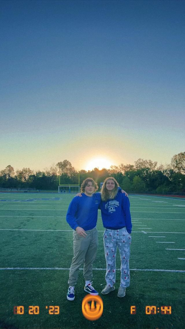 LutheranCougars's tweet photo. Our Class of 2024 celebrated an annual tradition of Senior Sunrise last week! https://t.co/hfpCCGFv8x