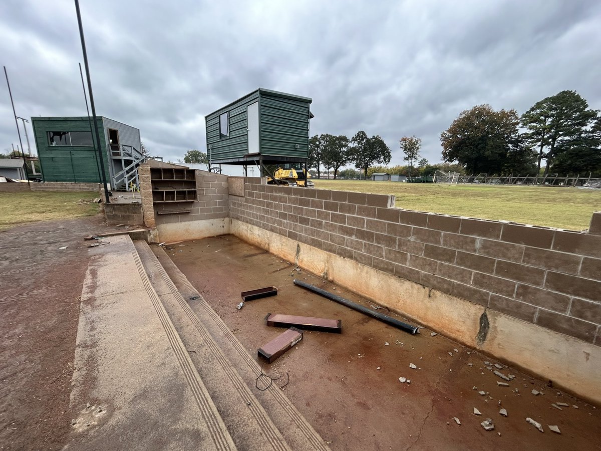 Construction has officially begun at the <a href="/UofOAthletics/">Ozarks Athletics</a> <a href="/UOzarks/">Univ. of the Ozarks</a>!!!
#DoSomethingBIG
@MammothBuilt