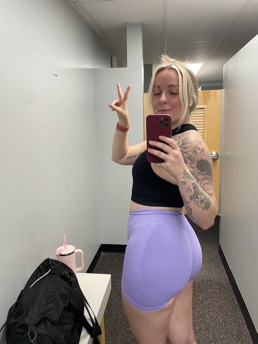 amandaasettee's tweet photo. any negative energy sent my way immediately gets alchemized into gains so thank u https://t.co/SmGyMOkivU