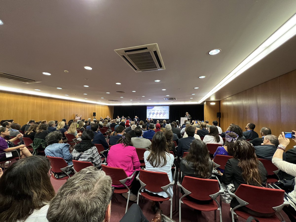 uchcat's tweet photo. 🗣️@epuigdevall_asp, general manager @aspacecatalunya, discovers the core of leadership, the dynamic influence of strategy and governance, and their transformational impact on their journey to becoming a reference organization

#OrgullAssociats #IHFLisbon https://t.co/excw9sQlXA