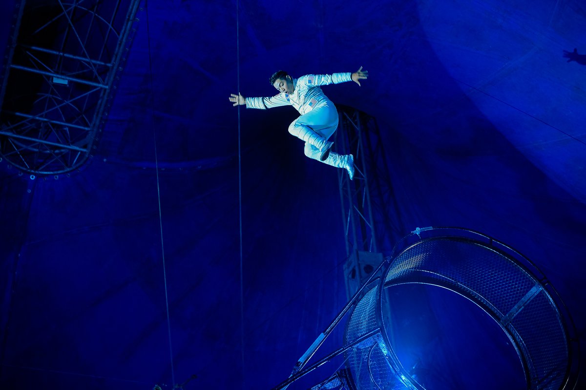 El increible espectaculo del Fantastic Soley Circus te espera en la #FeriaTamaulipas2023.
Recuerda que este show es totalmente gratis con tu boleto de acceso a la Feria.📷📷
📷Funciones📷📷
Lunes a jueves: 7:00 y 9:00 p.m.
De viernes a domingo: 6:30, 8:00 y 9:30 p.m.