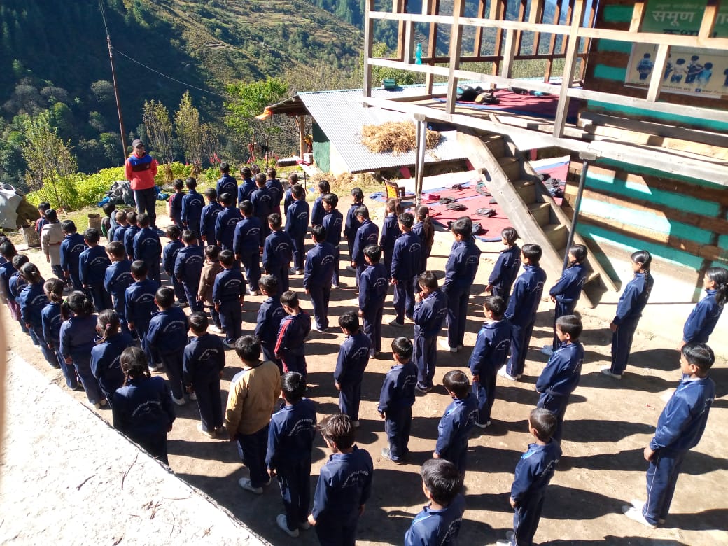 samoon4humanity's tweet photo. Running a school where there are no roads, no electricity, and no network access. A 16km trek to reach it, and beyond the village, only the snowy Himalayan peaks. We proudly run the Samoon Adarsh Vidhyalaya in this remote location. 🏞️❄️ #RemoteSchool #samooneducation https://t.co/gMHZQfbzh4
