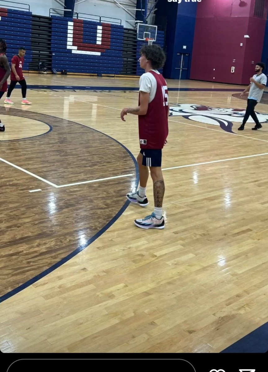 Bryce74345207's tweet photo. Getting work in @STUDevoMBB https://t.co/YHMpqAYyMk