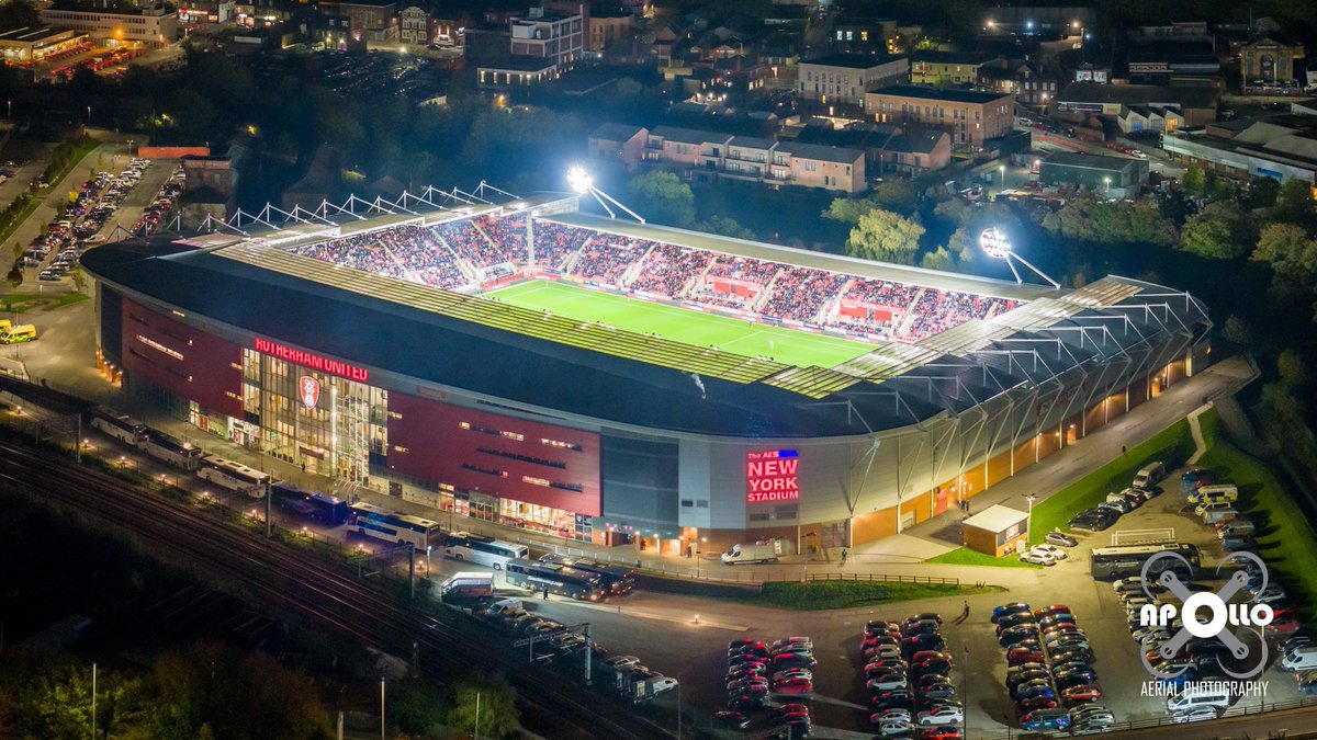 Apolloaerial's tweet photo. #NewYorkStadium game night and 3 points for #theMillers #RUFC #rotherhamutd @RotherhamUnited @RUFC_CT @RotherhamUnitid https://t.co/kpr9bD2RCb