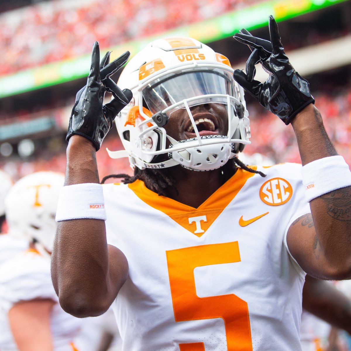 BREAKING: Tennessee defensive back Kamal Hadden will have season ending surgery.

Thank you for giving your all for Tennessee, Kamal. 🧡